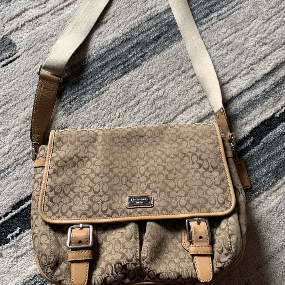 Coach crossbody